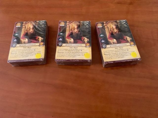 Juego de Tronos: Leones de Roca Casterly + extra