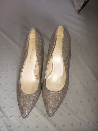 Zapatos de tacón Karen Millen dorados talla 36