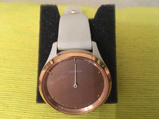 Reloj Garmin Vivomove 3S Beige/Dorado