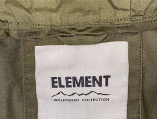 Chubasquero Element Verde y Negro