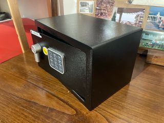 Caja Fuerte Yale YEC/390/DB2 con Alarma