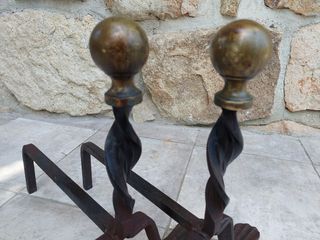 Morrillos de hierro forjado para chimenea