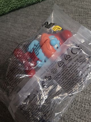 Hermano de Papá Pitufo Burger King