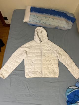 Chaqueta Blanca Bershka