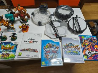 Consola Nintendo Wii U Negra,juegos y figuras