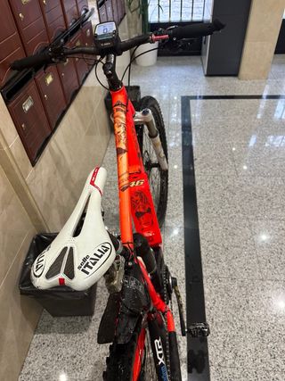 Bicicleta eléctrica 80km autonomía