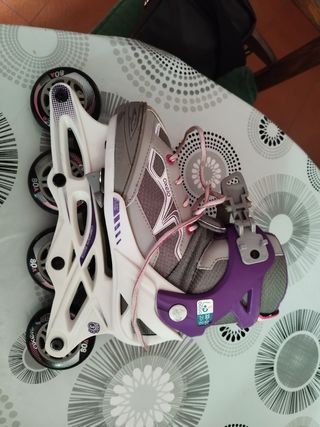 Patines rosas 4 ruedas KF School + regalo