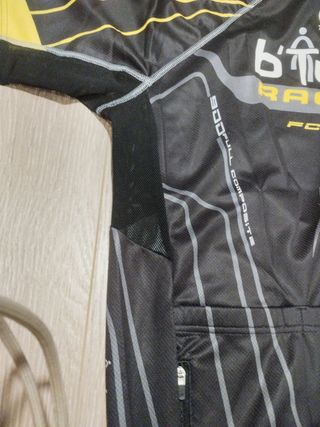 Maillot Ciclismo Btwin Racing 900. Decathlon.