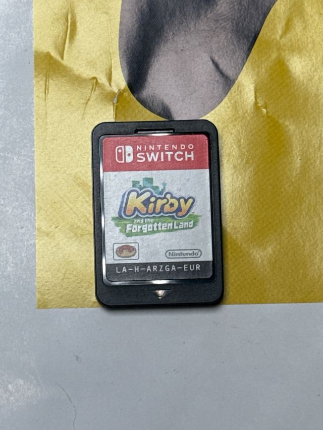 Kirby la Tierra Olvidada Nintendo Switch