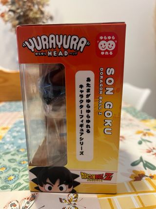 Figura Dragon Ball Z Son Goku YURAYURA