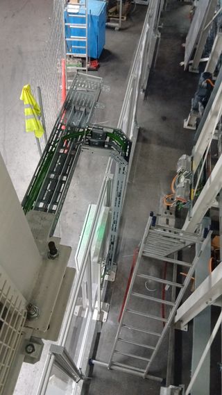 INSTALADORES ELECTRICOS INDUSTRIALES Y DE VIVIENDA