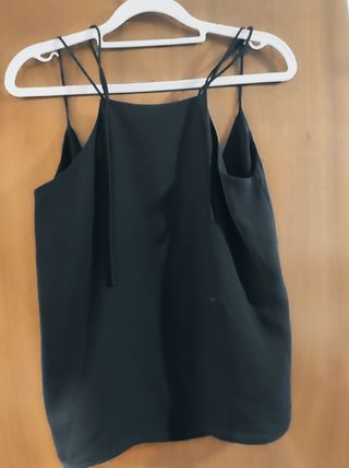 Top donna con laccio al collo taglia M