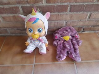 Bebé Llorona y recambio vestido Unicornio