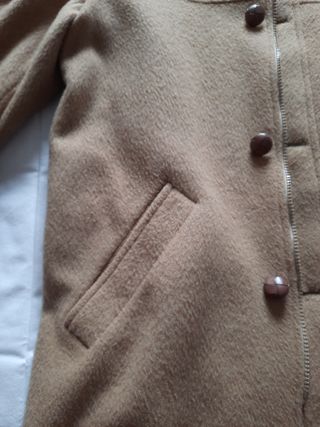 Abrigo de lana beige