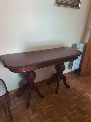 Mesa de salón abatible de madera
