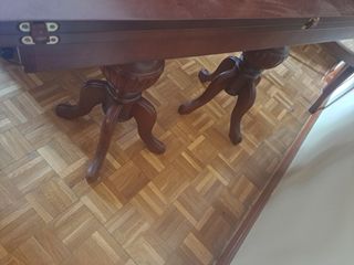 Mesa de salón abatible de madera