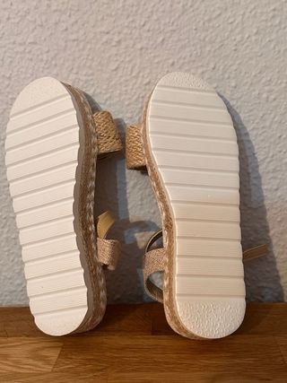 Sandalias Beige Talla 36