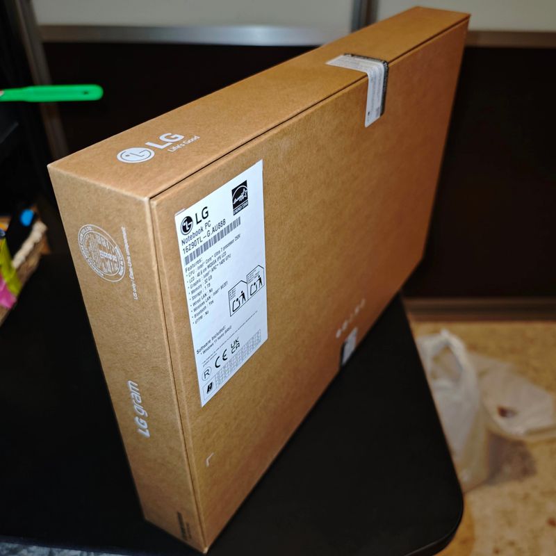 Portátil LG gram 16Z90TL Intel Ultra 7 258V NUEVO afbeelding 3