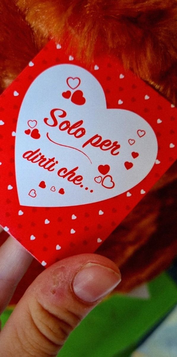 Orso peluche con cuore