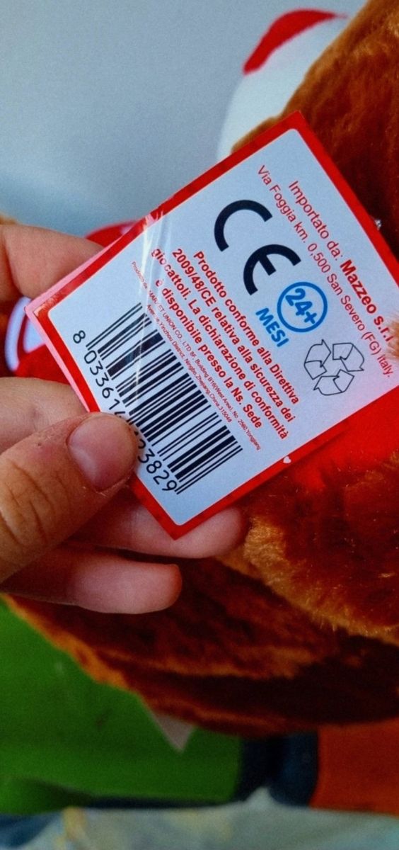 Orso peluche con cuore