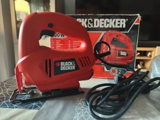 Sierra de calar Black & Decker 400 what