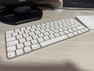 Mac Mini M4 da 256 GB + periferiche Apple