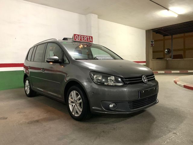 Volkswagen Touran 2012