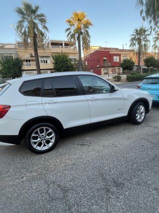 BMW X3 2011