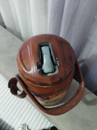 Termo de cuero artesanal Paraguay