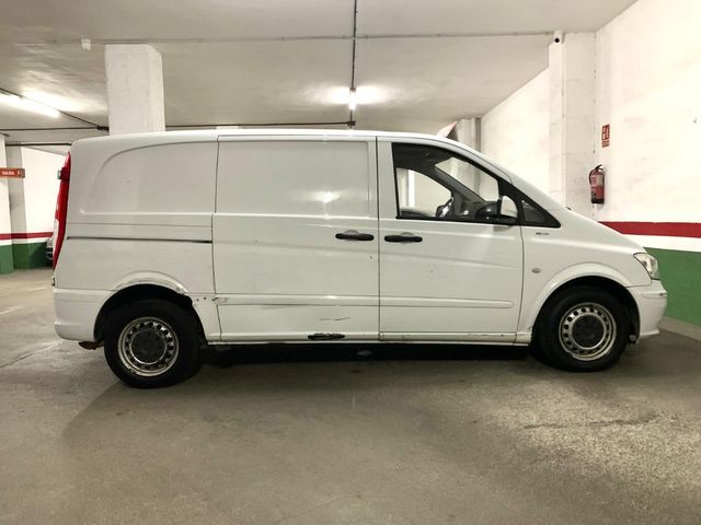 Mercedes-Benz Vito 2012