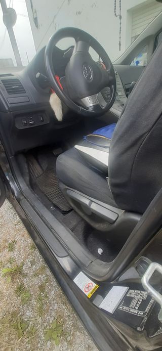 Toyota Auris  sol 2008   negociable