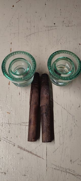 Aisladores de vidrio para postes