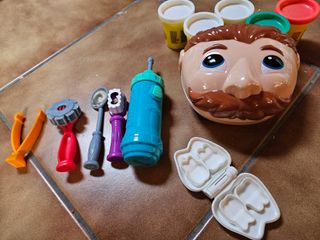 Play Doh Dottor Trapanino
