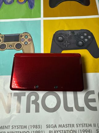 Nintendo 3DS Roja con Caja