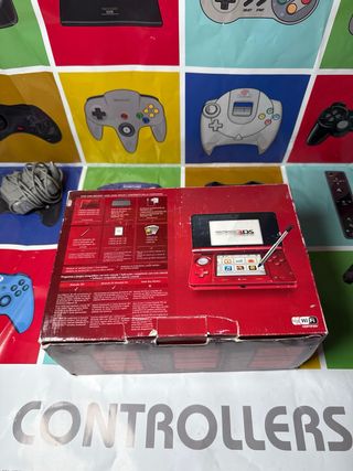 Nintendo 3DS Roja con Caja