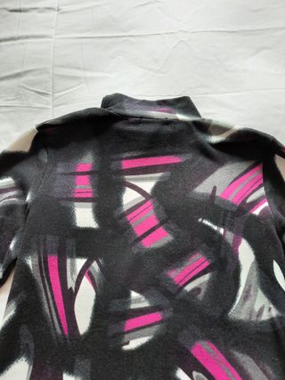 Jersey de mujer con estampado abstracto