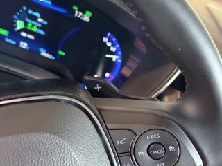 Toyota Corolla 2.0 180H ADVANCE E-CVT