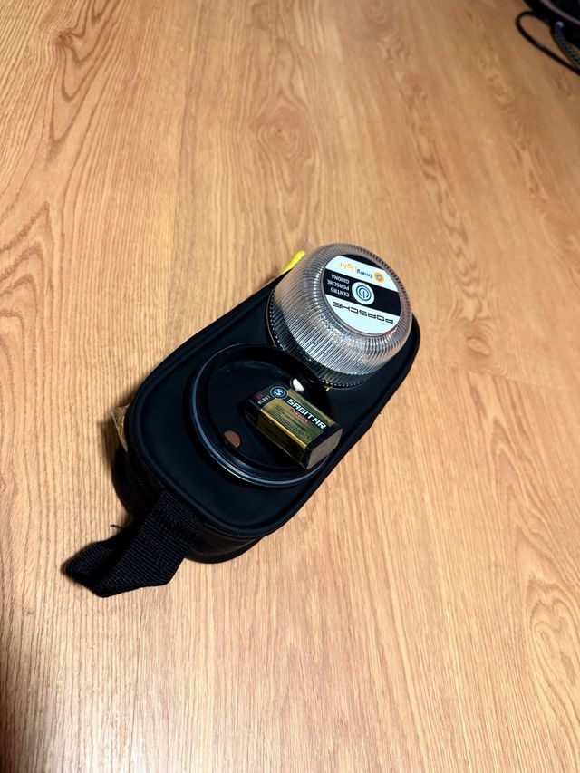 Luz de emergencia V16 Porsche original