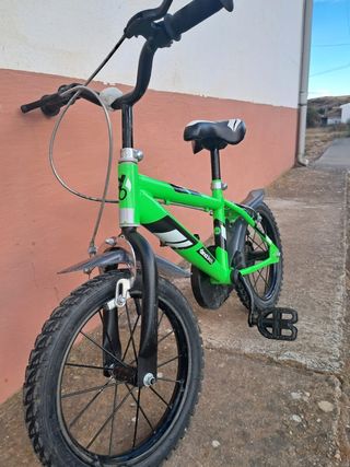Bicicleta infantil verde