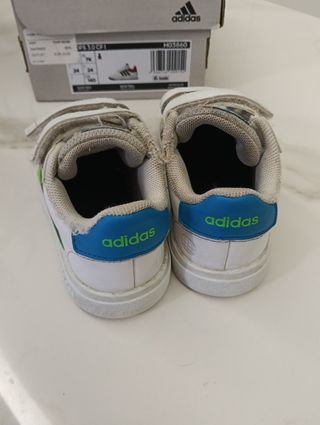 Scarpe Adidas Bambino Tg 24