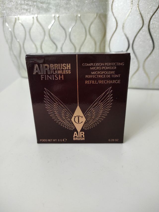 Charlotte Tilbury Airbrush Flawless Finish