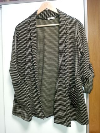 Chaquetilla de entretiempo
