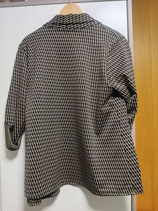 Chaquetilla de entretiempo