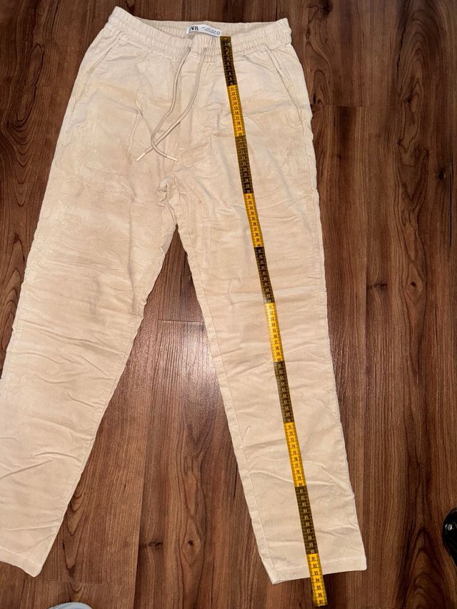 Pantalones de pana beige para hombre Talla S