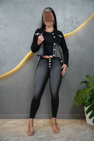 Conjunto vaquero de mujer (chaqueta + pantalón) 