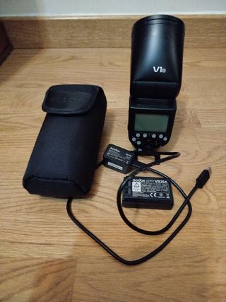 Flash Godox V1 Olympus