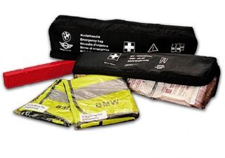 Bolsa de emergencia BMW con chalecos  y triángulos