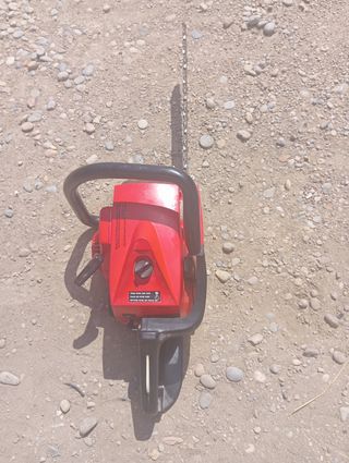 Motosierra roja topso