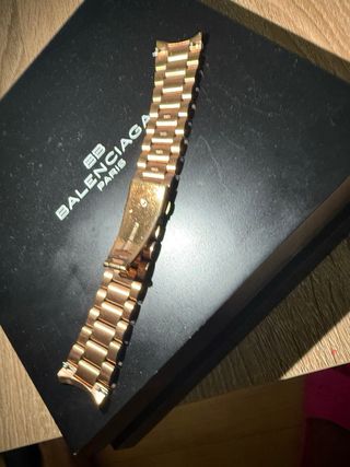 Pulsera MK dorada de eslabones para reloj clásico 