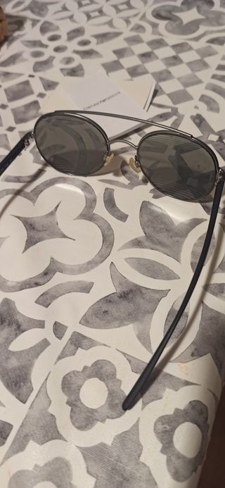 Gafas de sol Emporio Armani grises